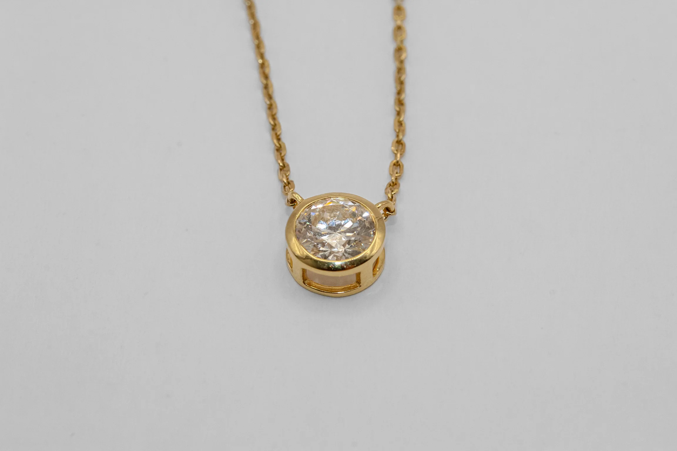 14K Gold 1 Carat Round Diamond Solitaire Necklace - Image 2
