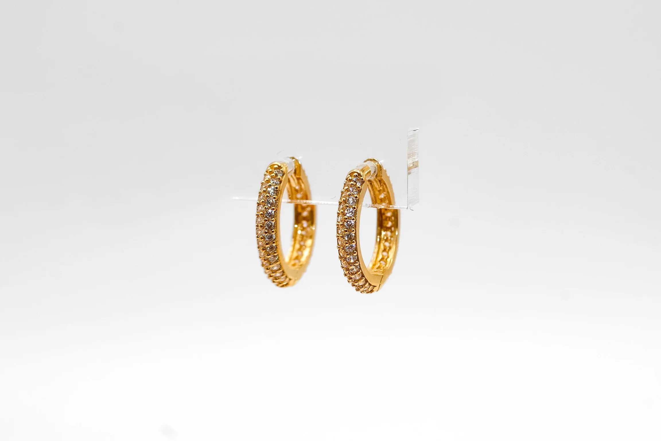 14K Gold Round Studded Huggies Earrings