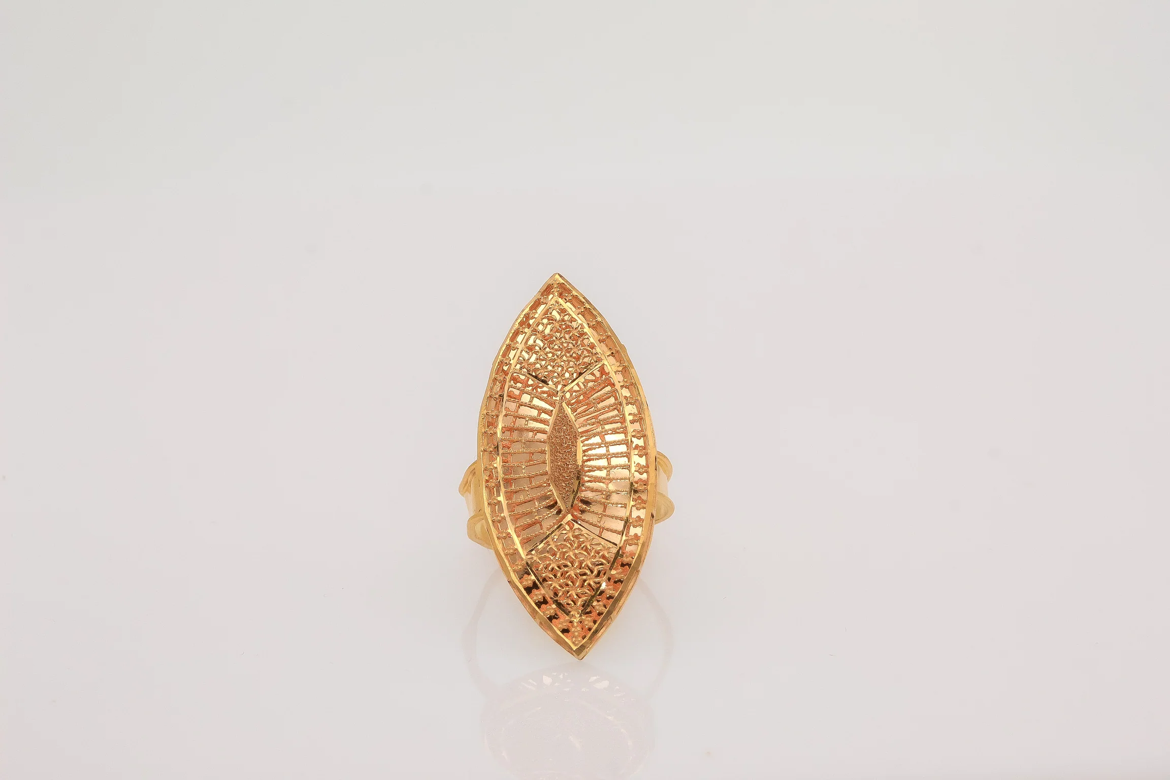 21K Gold Almond Khaliji Ring