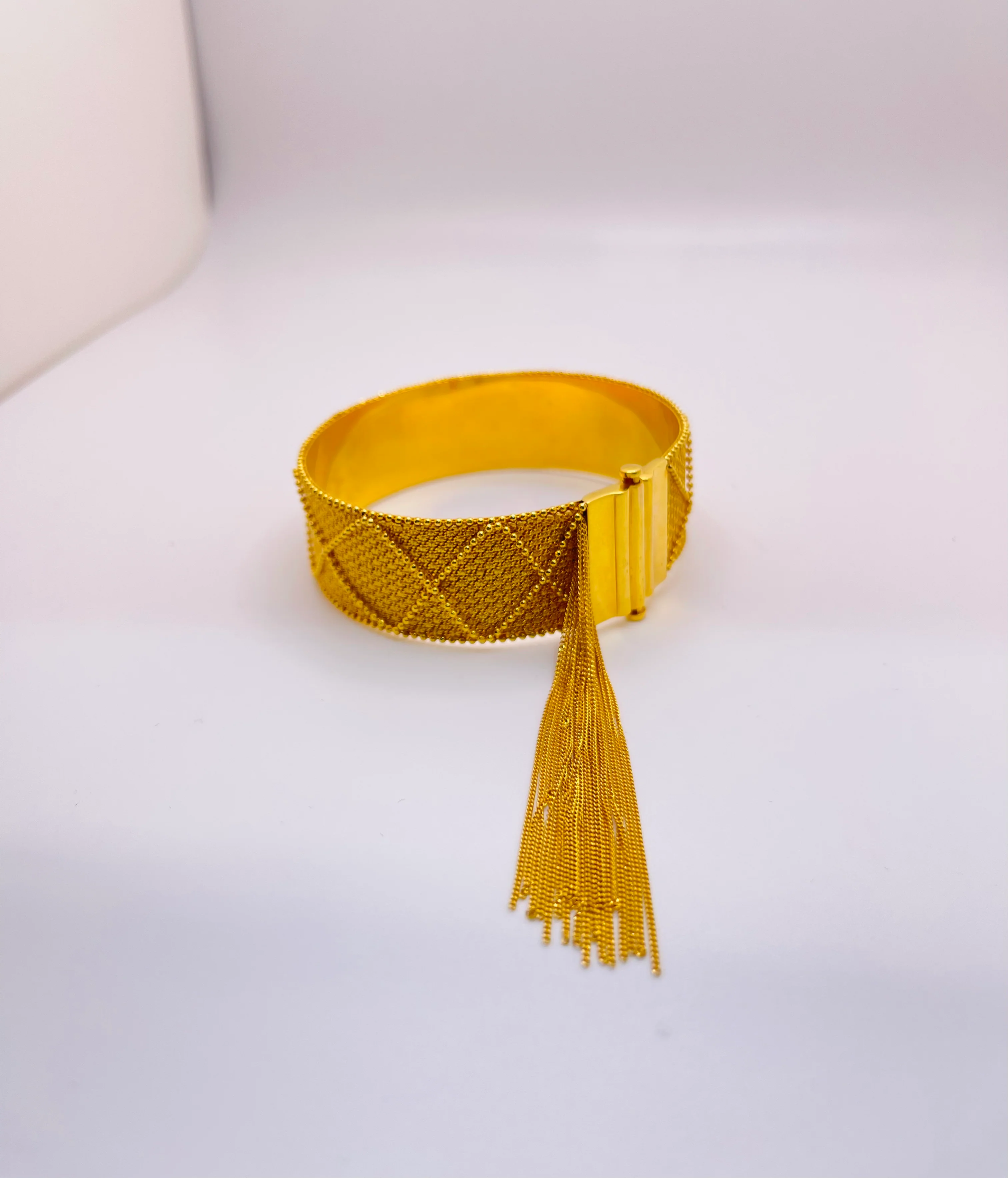 21K Gold Bangle Bracelet - Image 2