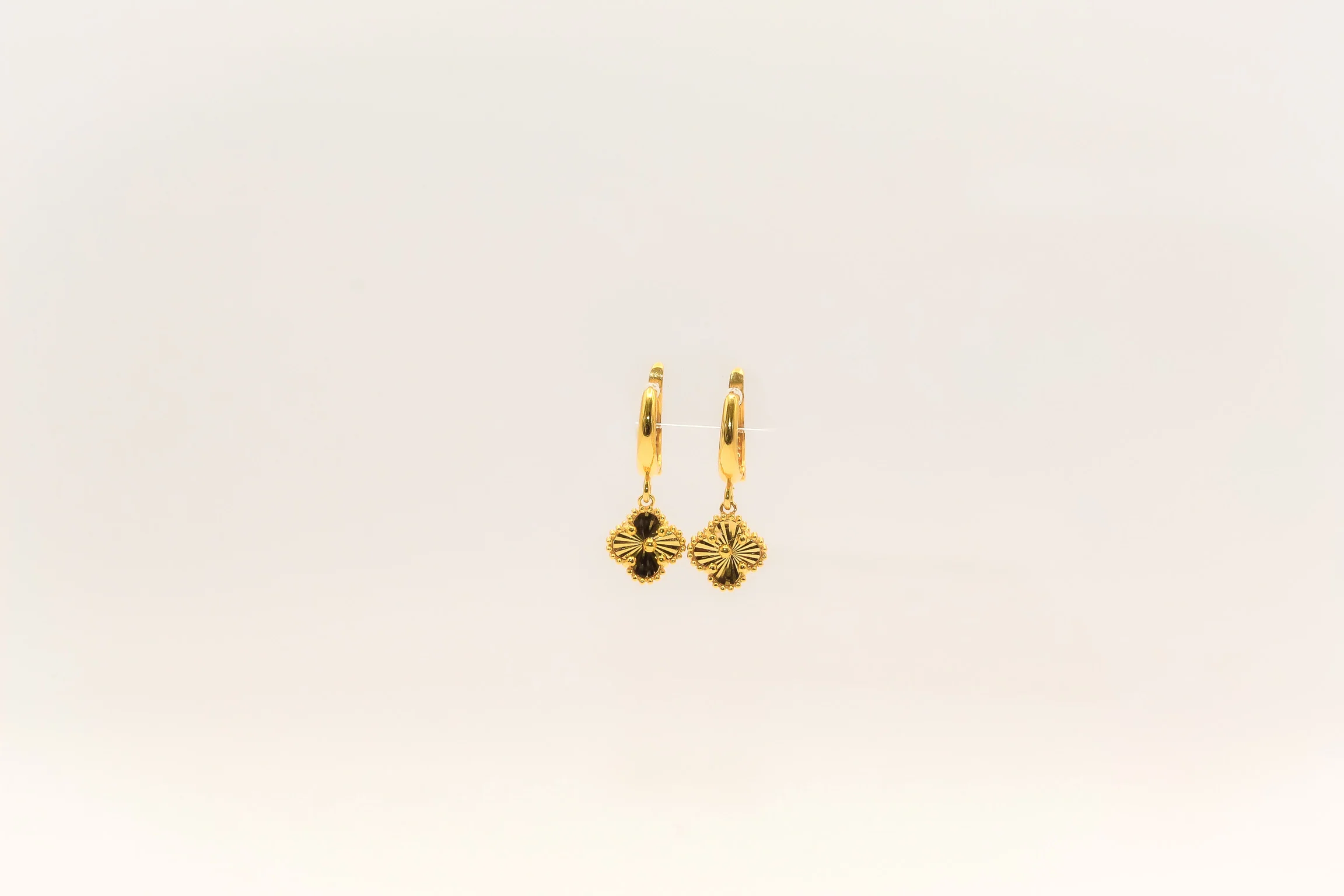 21K Gold Mini Flower Earrings
