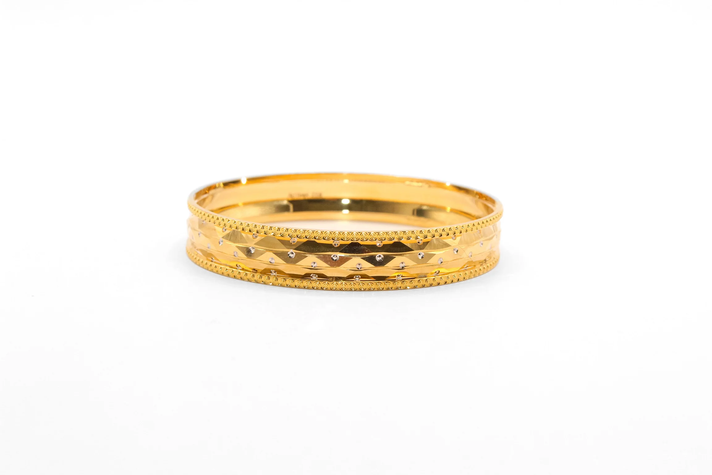 21K Gold Lazer Cut Bangle