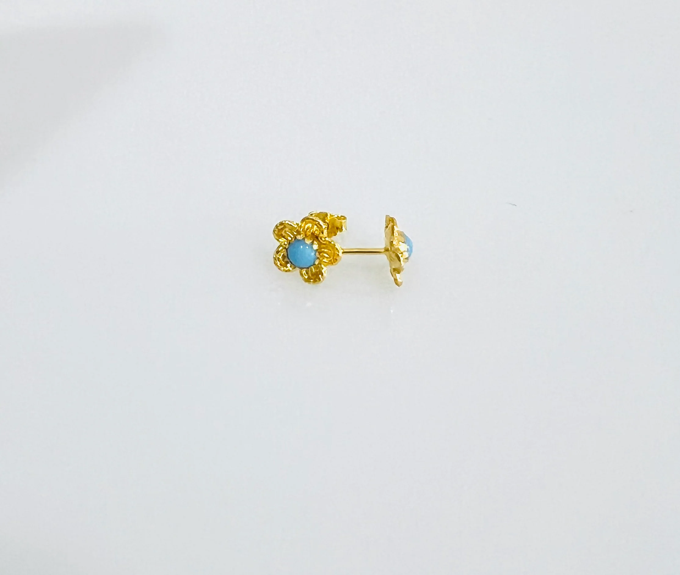 21K Gold Flower Earrings - Image 7