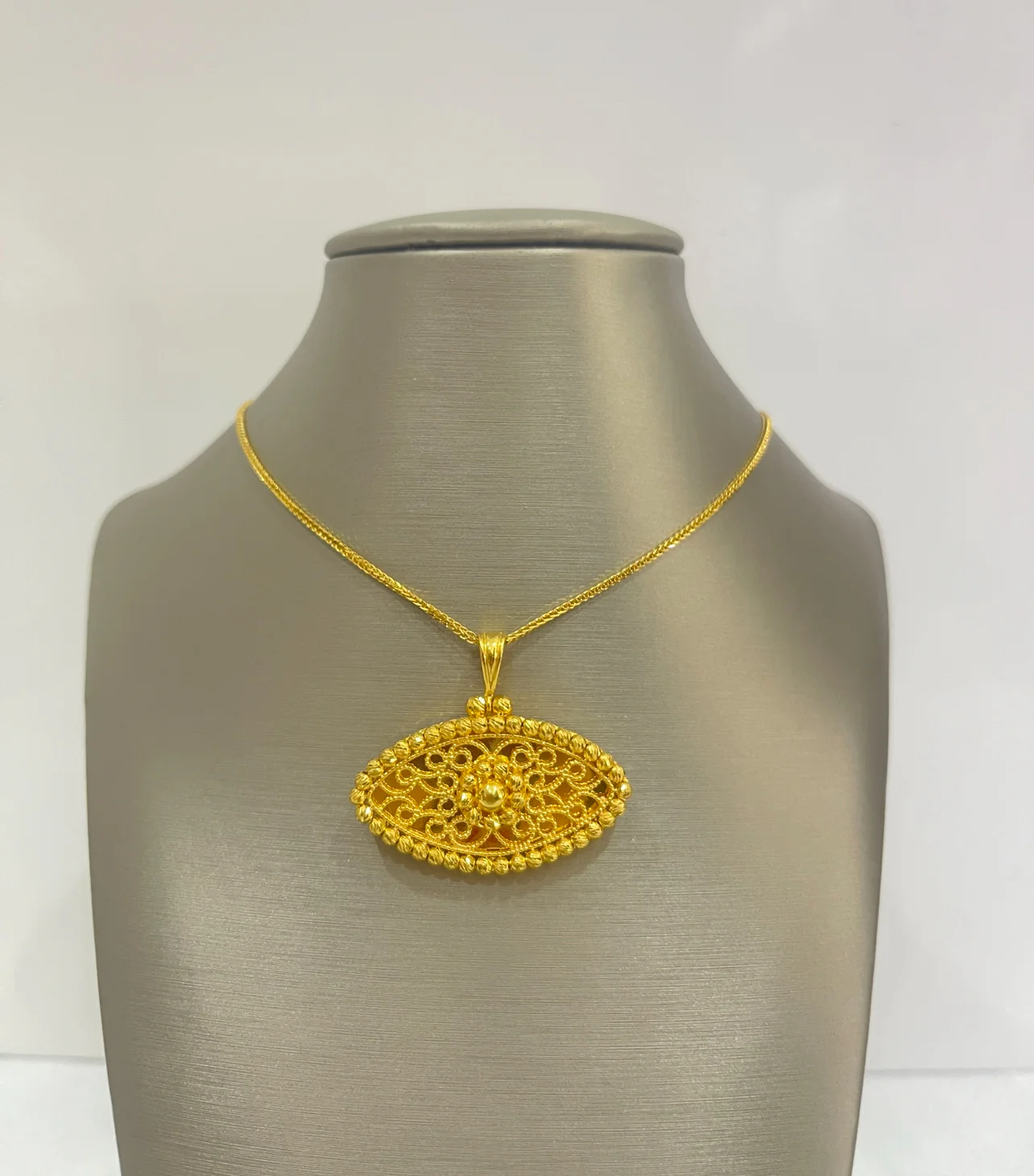 21K Gold Himo Evil Eye Pendant