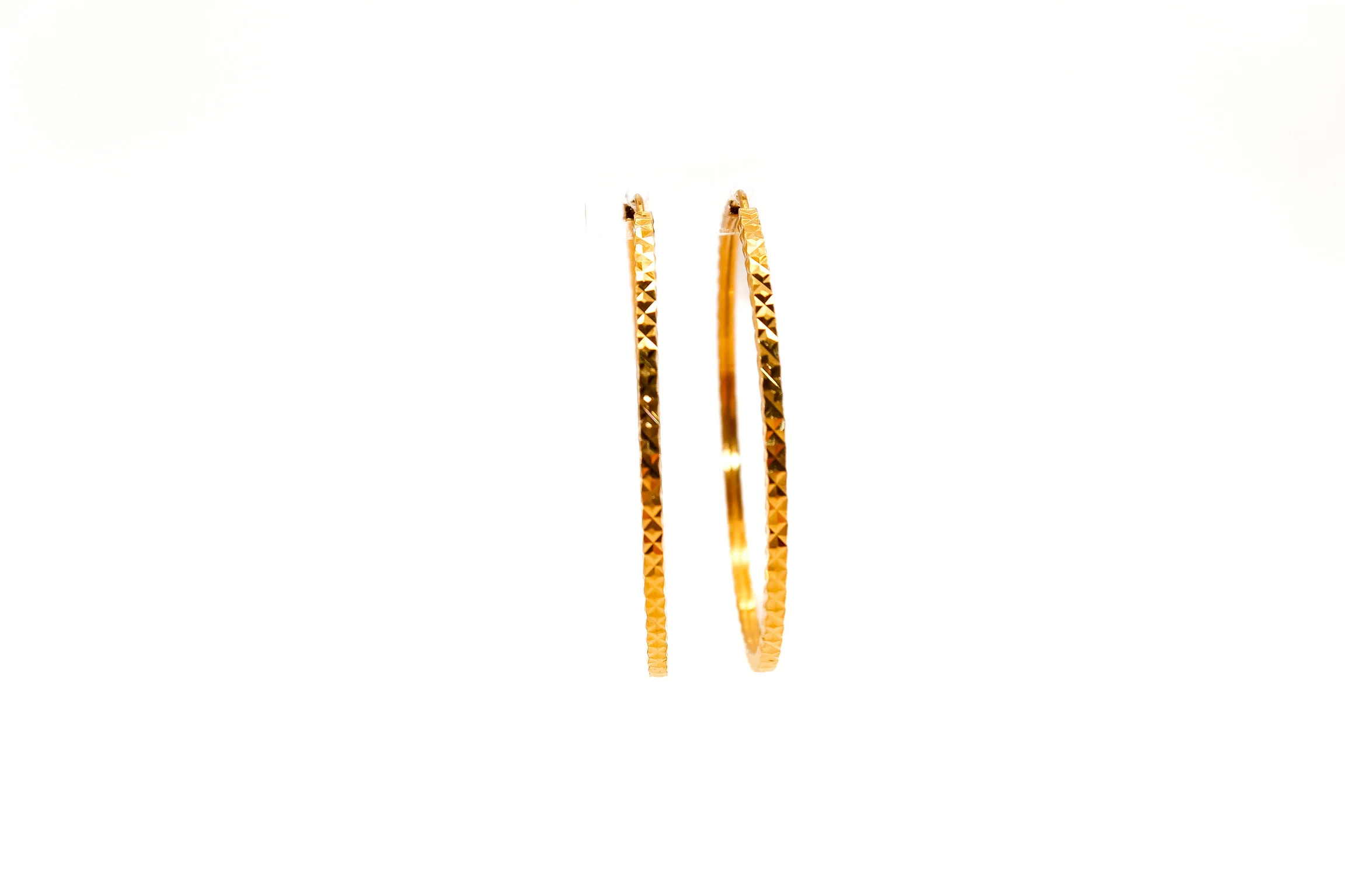 21K Gold Large Hoop Ring - Image 2