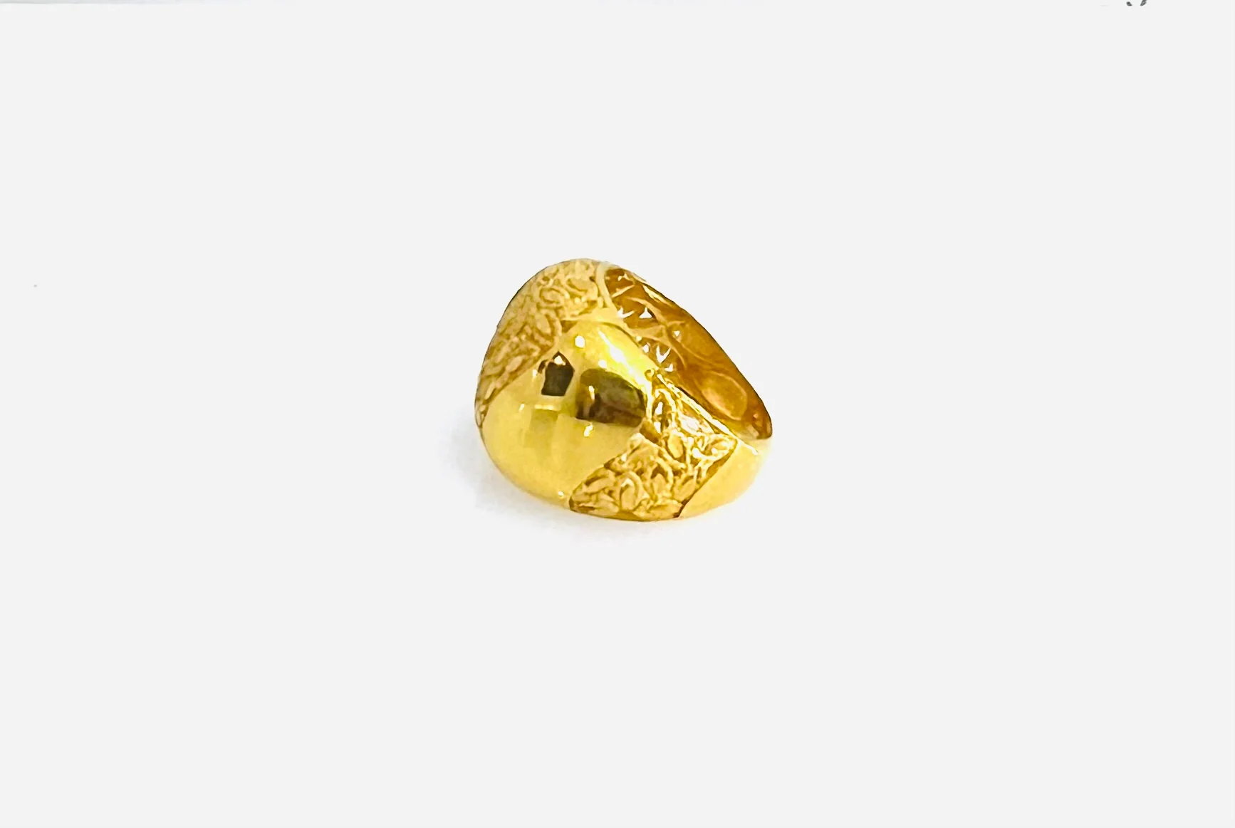 21K Gold Leaf Ring - Image 2