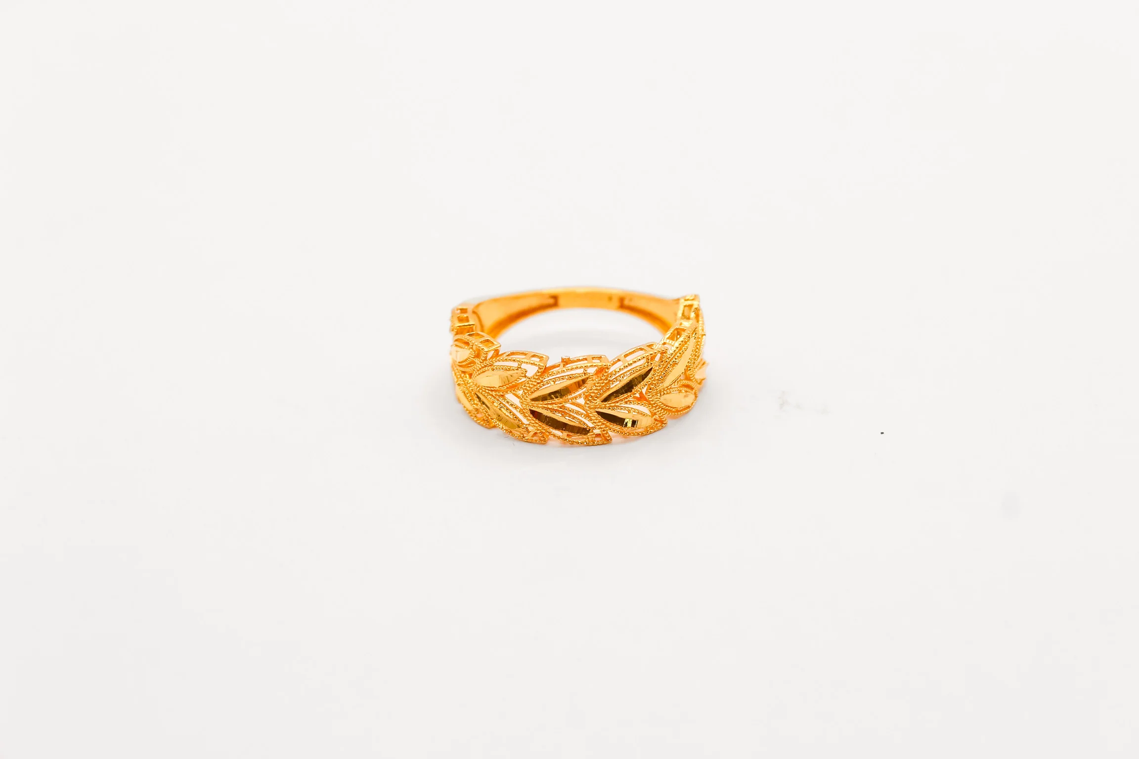 21K Gold Leaf Ring