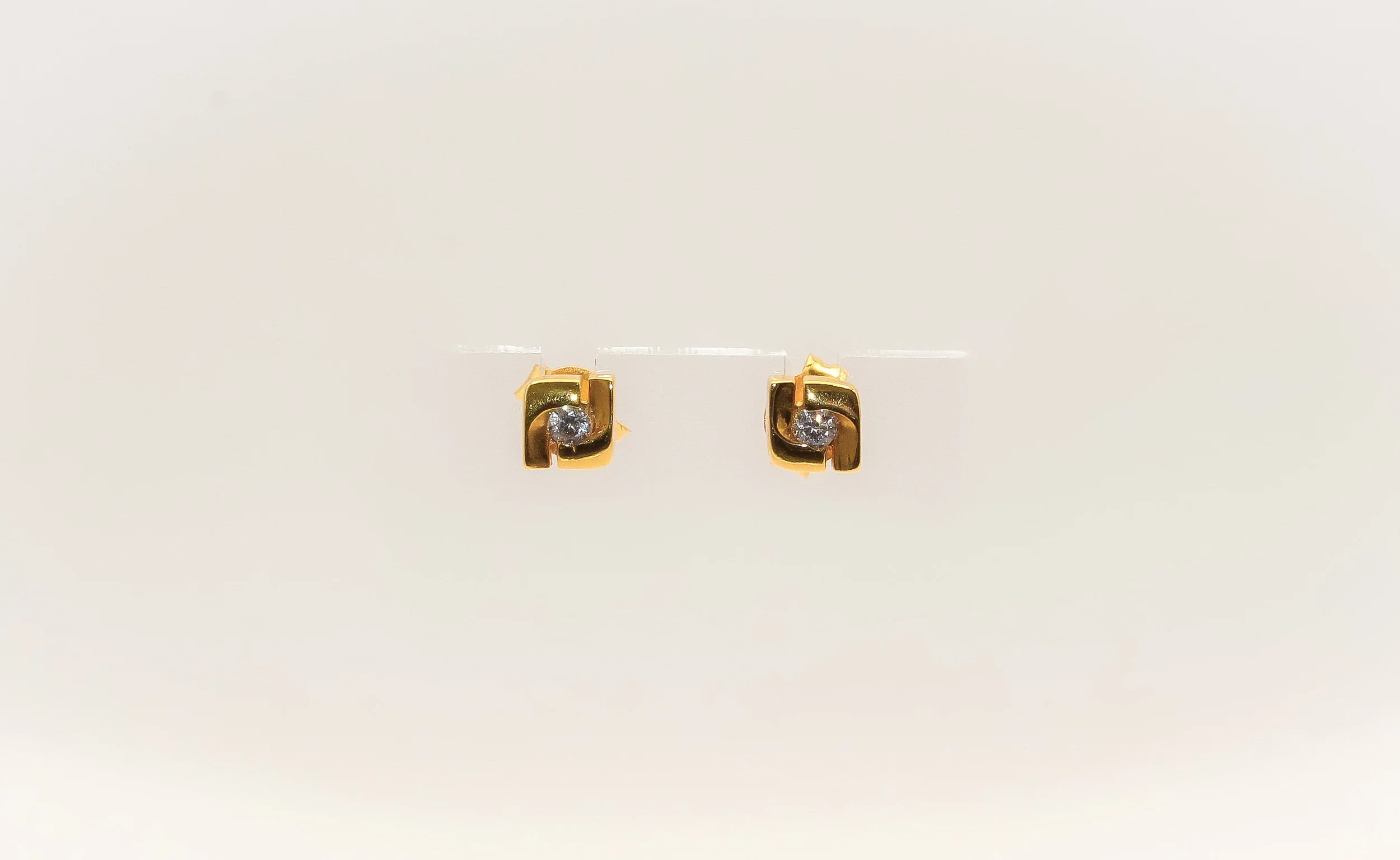 21K Gold Mini Stud Kids Earrings - Image 2