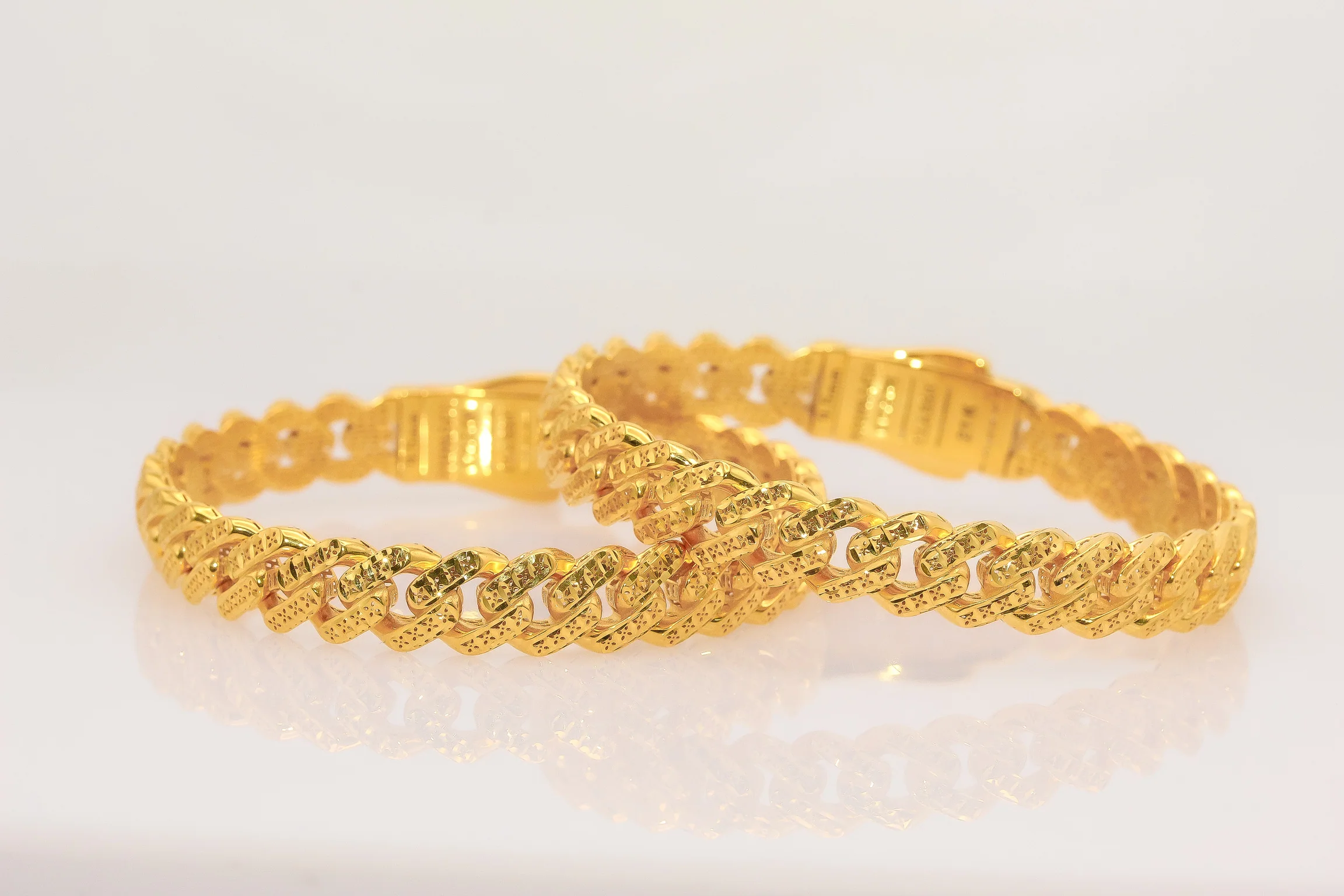 21K Gold Monaco Bangle Bracelet - Image 2
