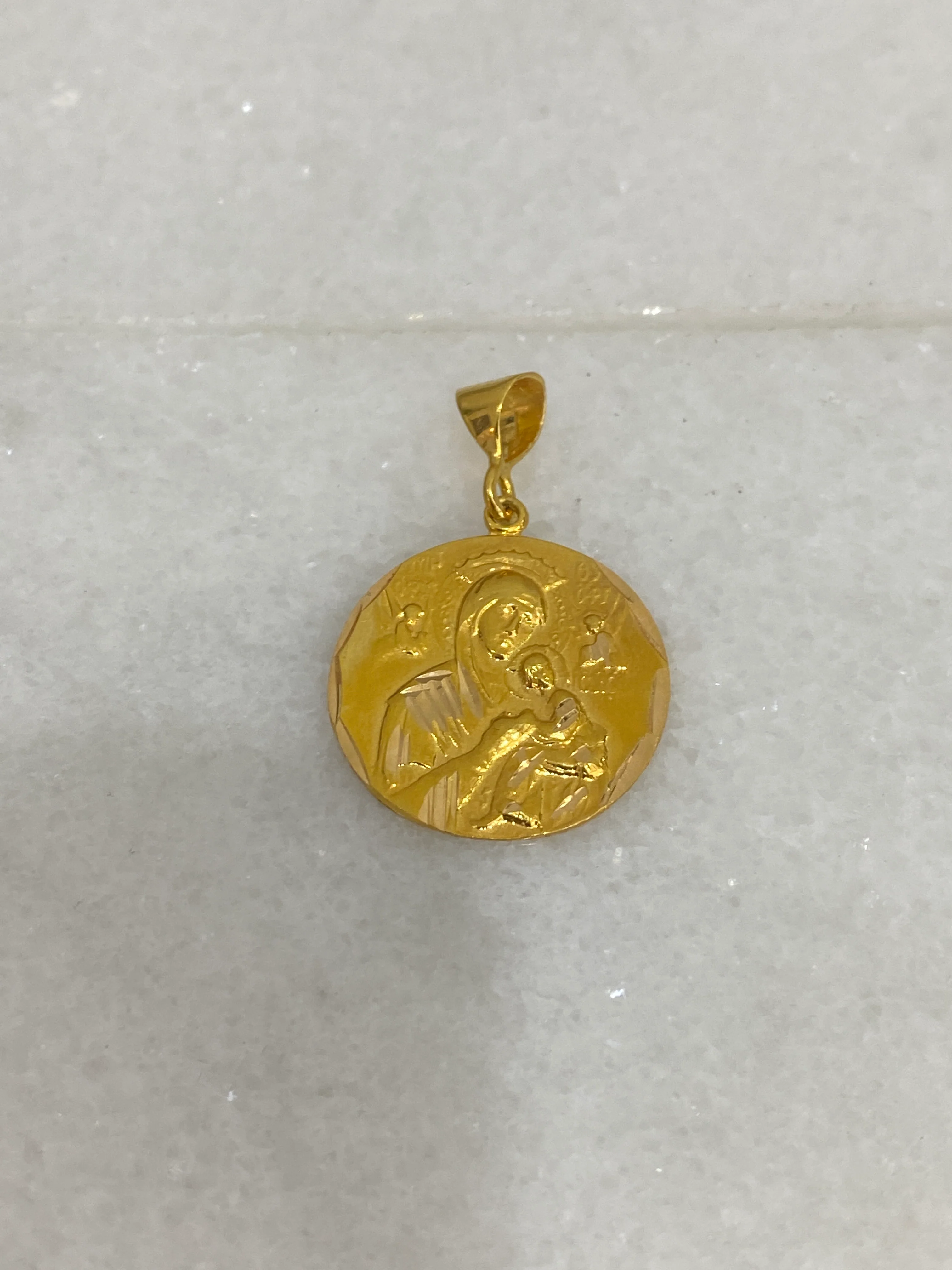 21K Gold Mother Mary Pendant