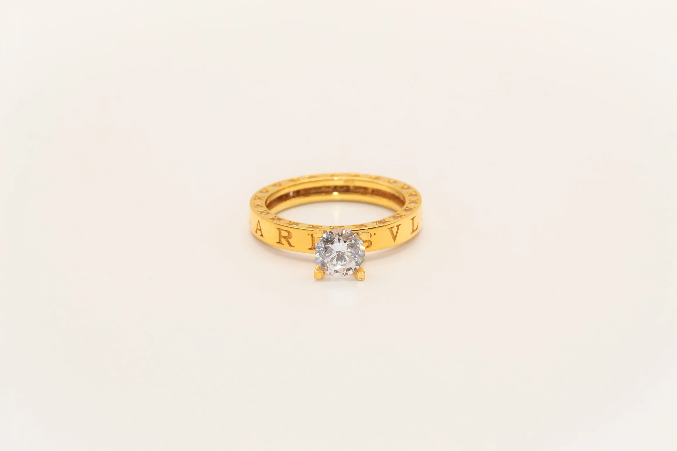 21K Gold Solitaire Ring