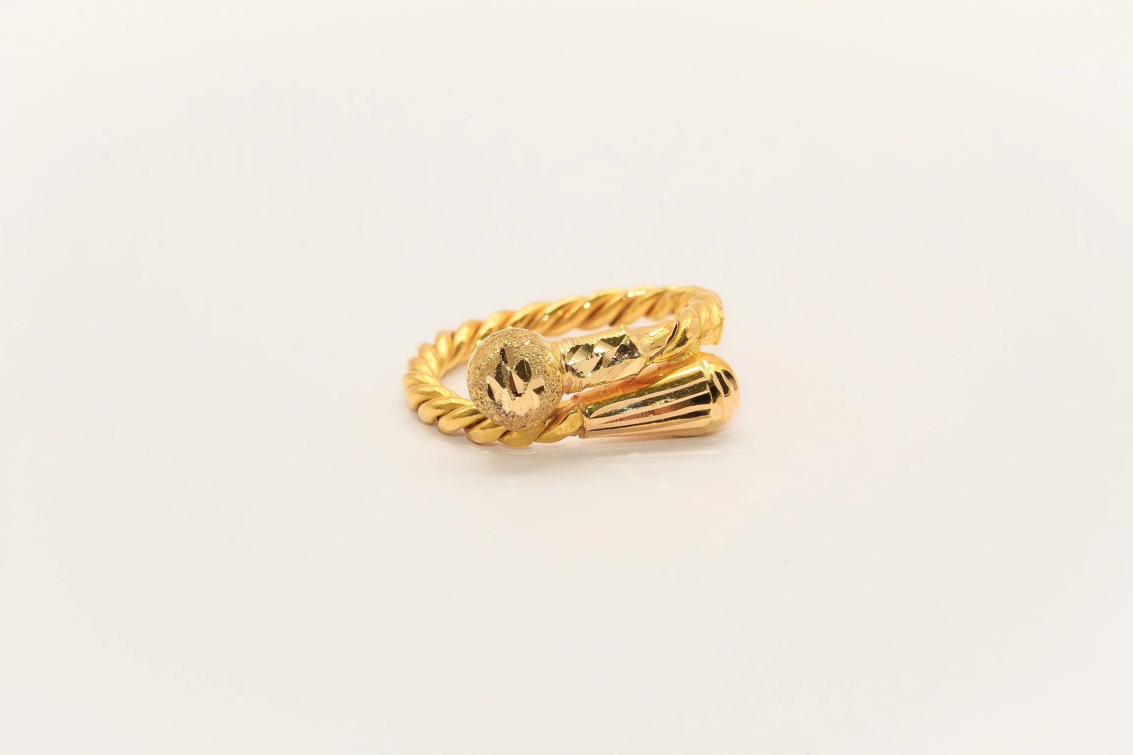 21K Gold Twist Ring